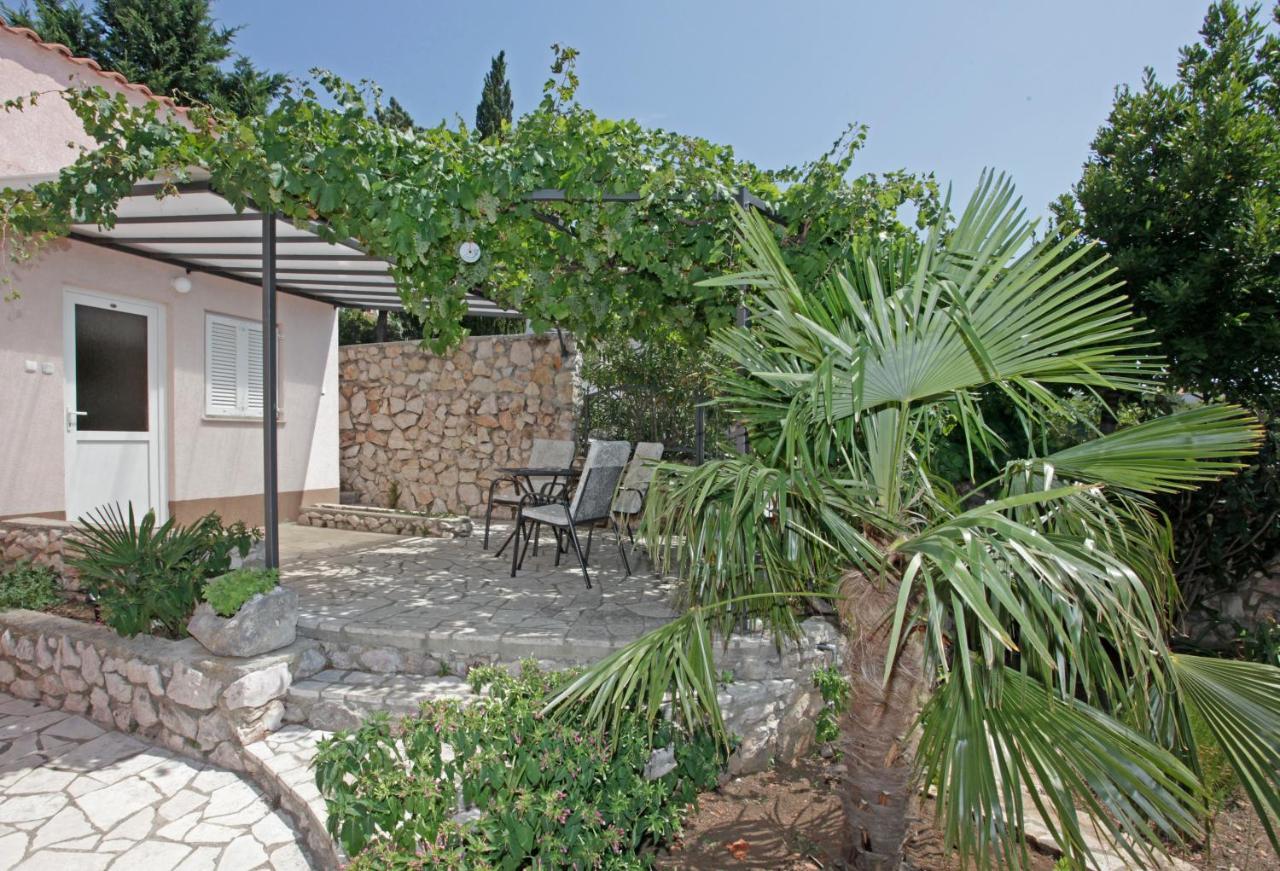 App St Marin View נובי ווינודולסקי מראה חיצוני תמונה